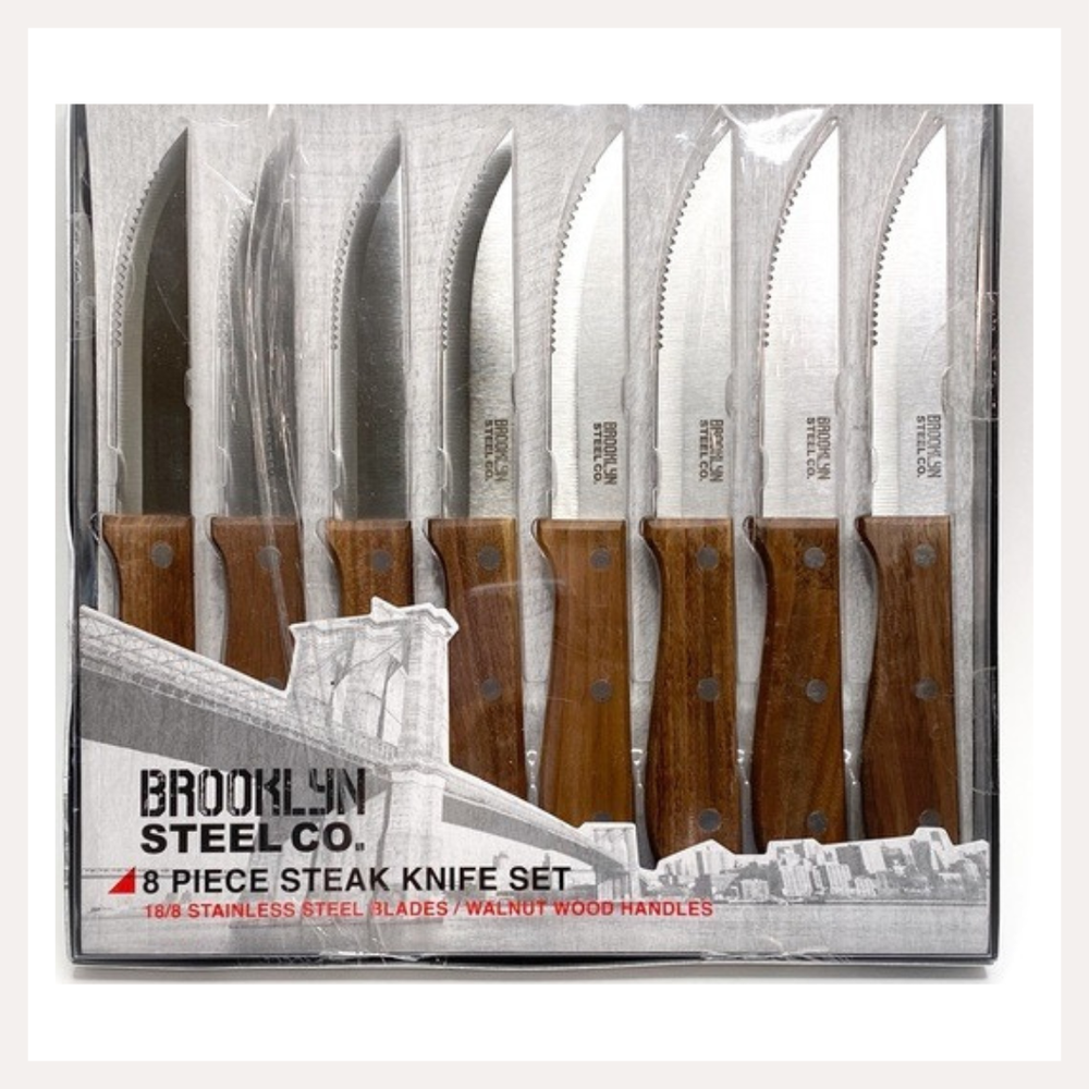 8 Piece Jumbo Walnut Steak Knife Set — The Grateful Gourmet